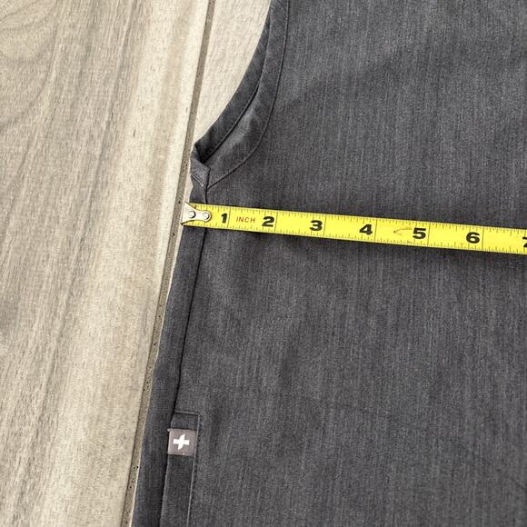 FIGS Scrub Top Gray Size Large Technical Collection Rafaela Oversized - Picture 4 of 9